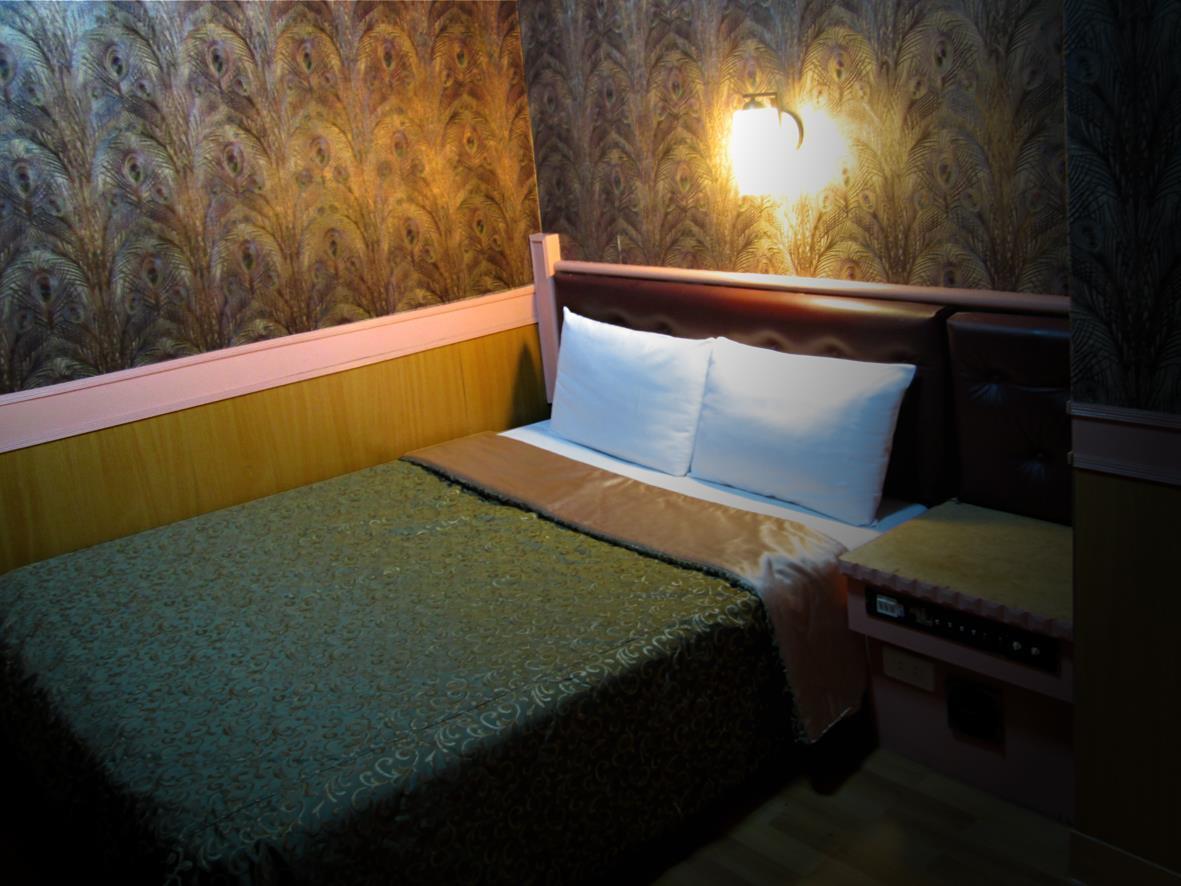One Plus One Hotel Тайбей Екстер'єр фото