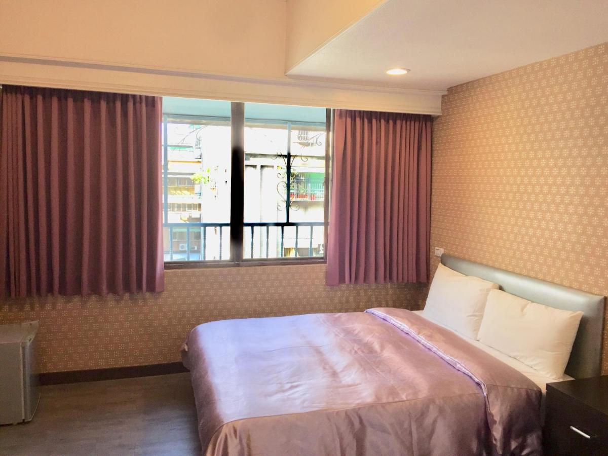 One Plus One Hotel Тайбей Екстер'єр фото